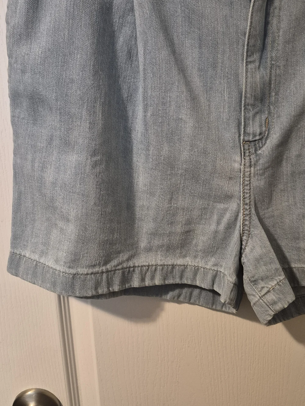 Retro Inspo Denizen By Levi Light Wash Loose A Line Mom Short Coastal Y2K Preppy
